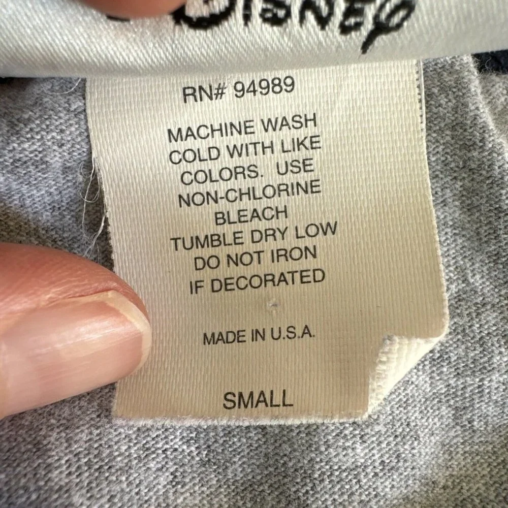 Vintage Walt Disney World Magic Kingdom Ringer Shirt Unisex Sz Small Made In USA